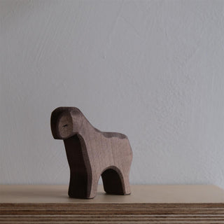 Sheep brown standing - trefigur
