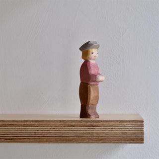 Son with blond hair - trefigur