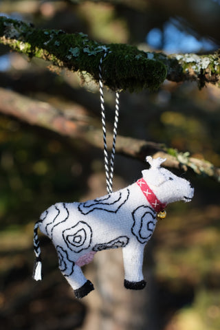 Dyrepynt i filt - håndlaget av gjenbrukt tekstil