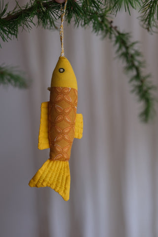 Guppy - håndlaget fisk julepynt