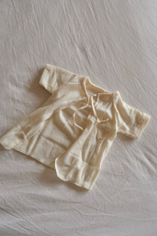 Cardigan med knytting
