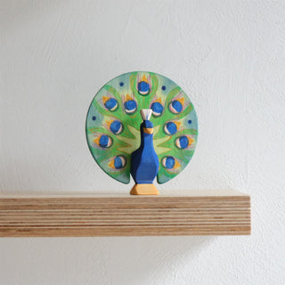 Peacock open - trefigur
