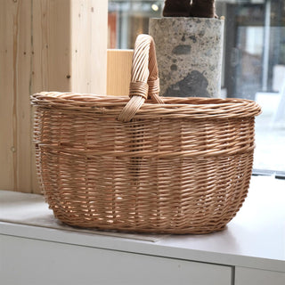 Oval handlekurv med håndtak