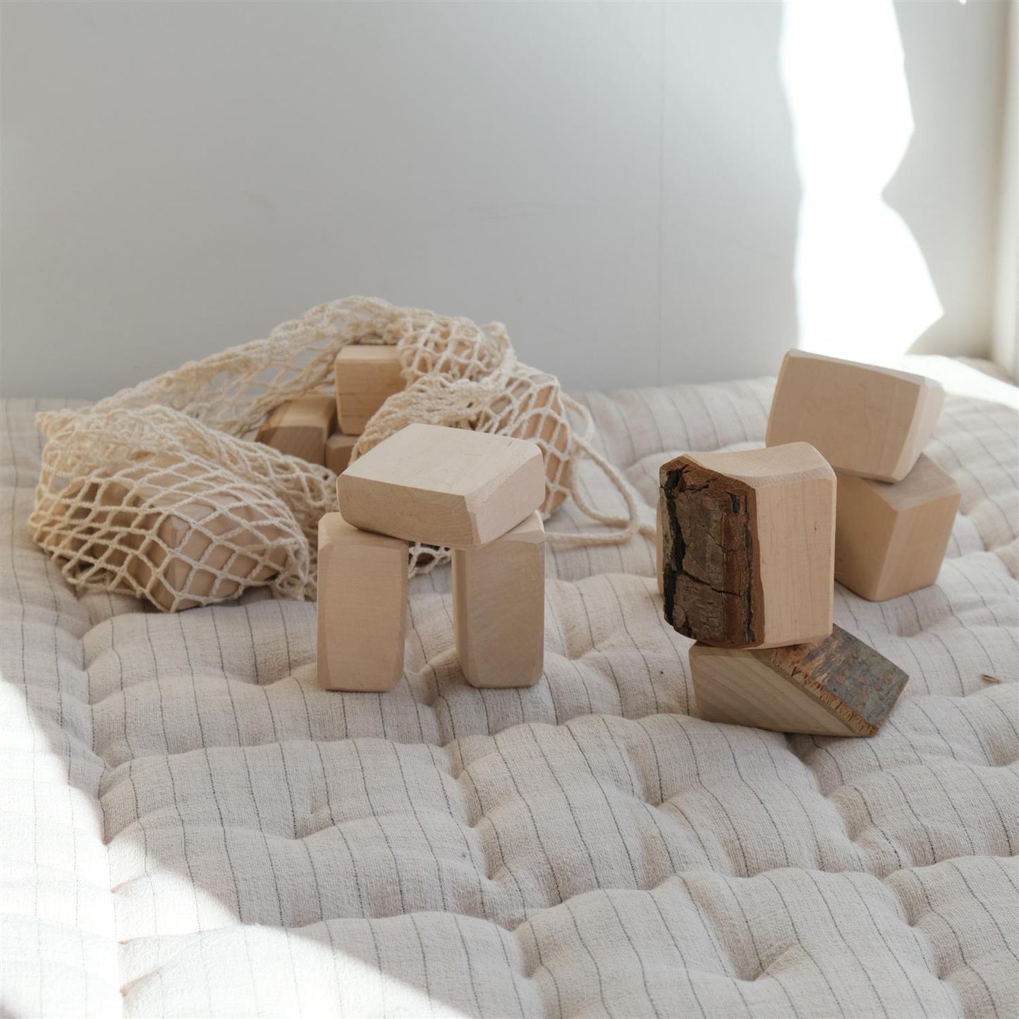 Treklosser 15 stk i organiske former med bark