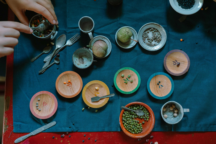 Dishes - sett med tallerker