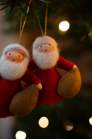 Liten julenisse - hengeullfigur