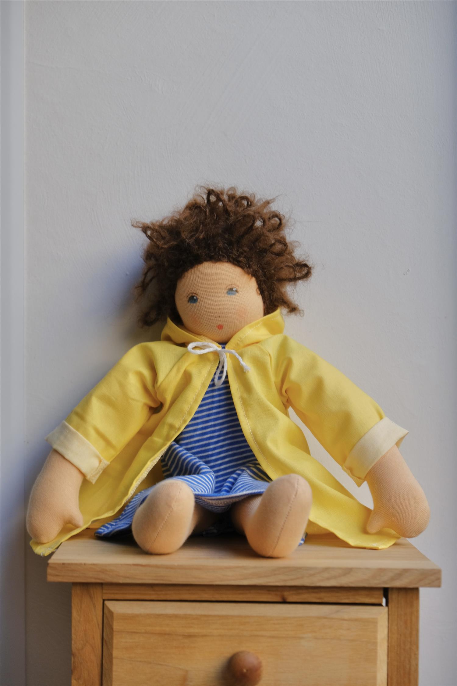 Lena - 39cm