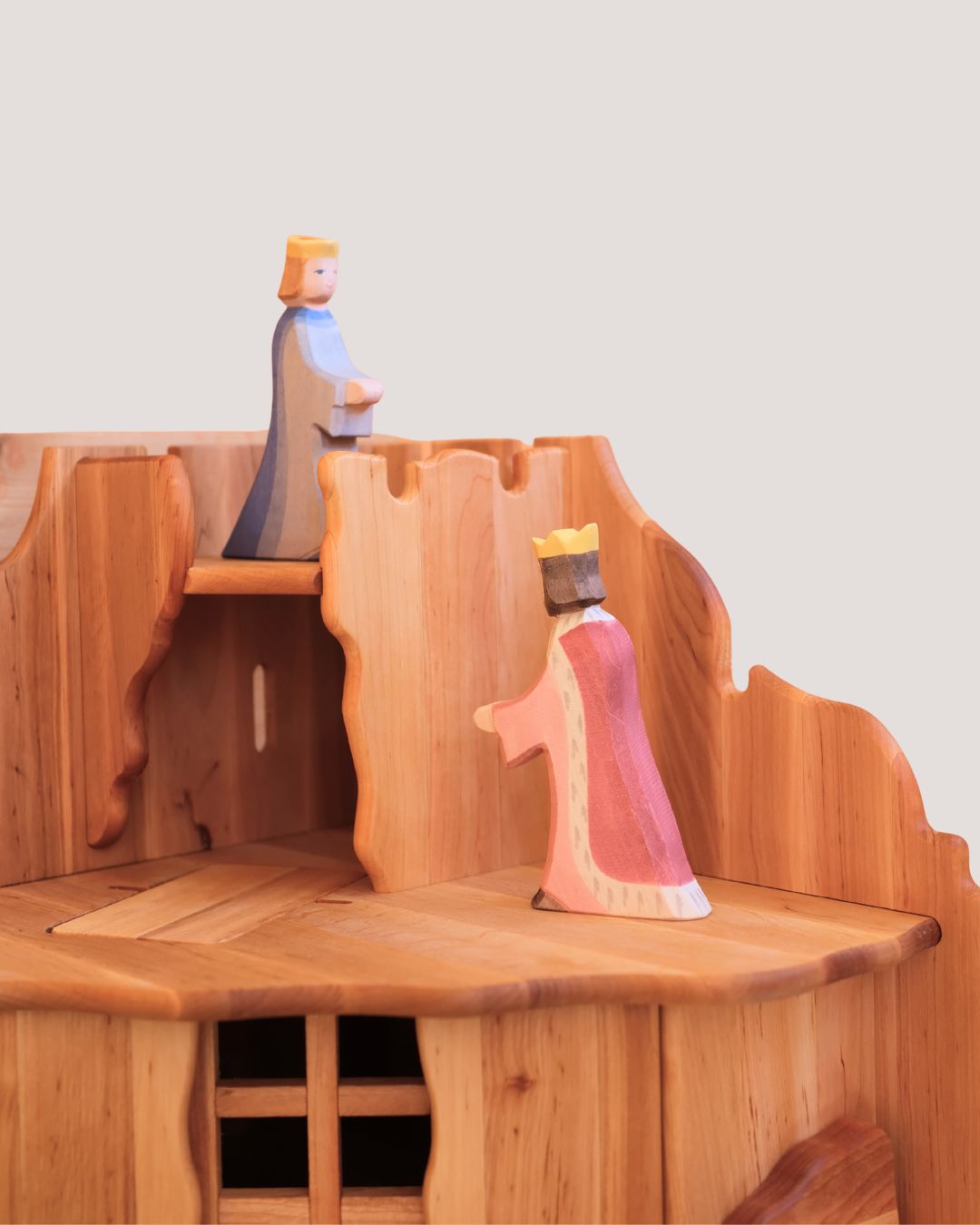 Piratøy i tre – med skjulte feller for ekte pirater