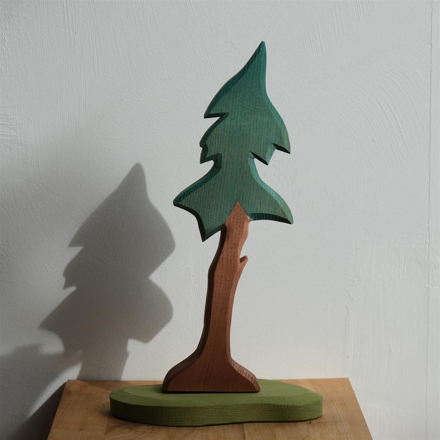 Spruce tall with trunk and support - trefigur