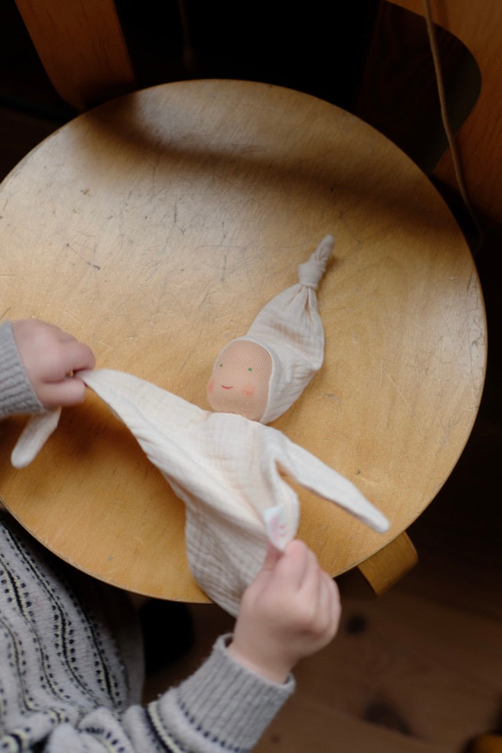 Imp - nature koseklutdukke - 23cm