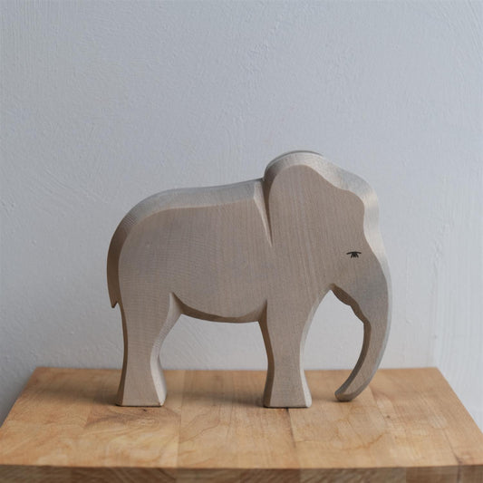 Elephant male - trefigur