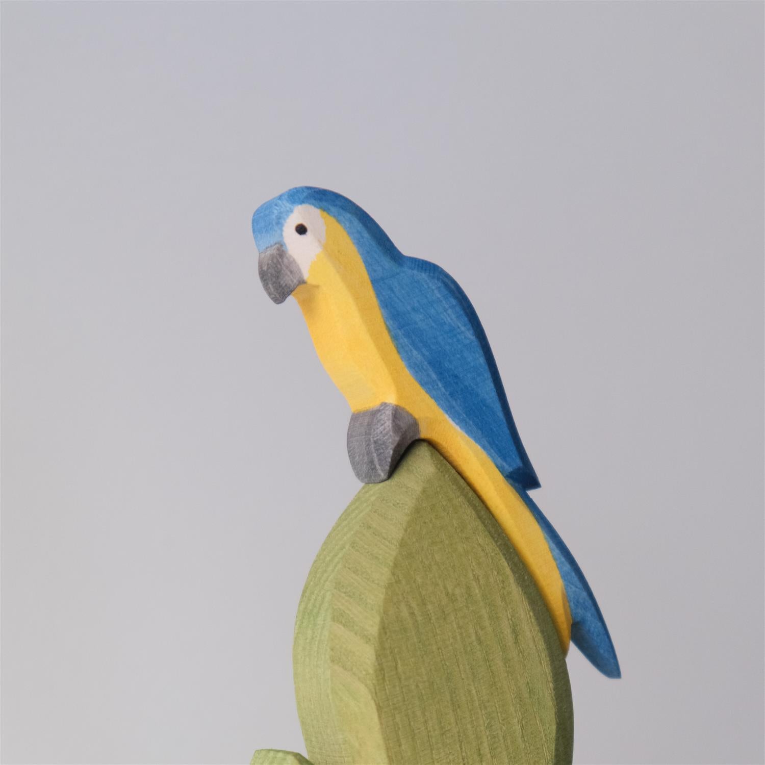 Parrot blue - trefigur