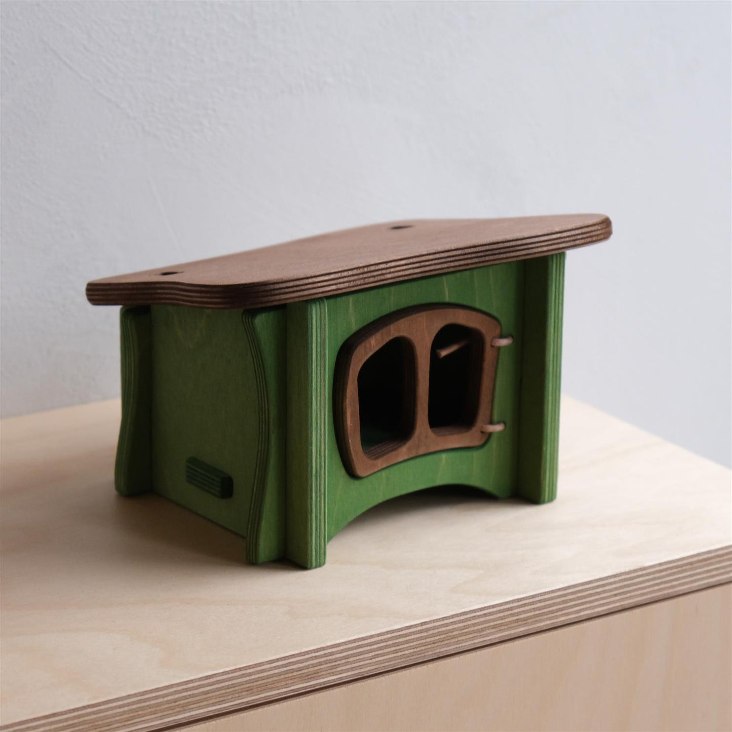 Rabbit / Geese hutch - trefigur