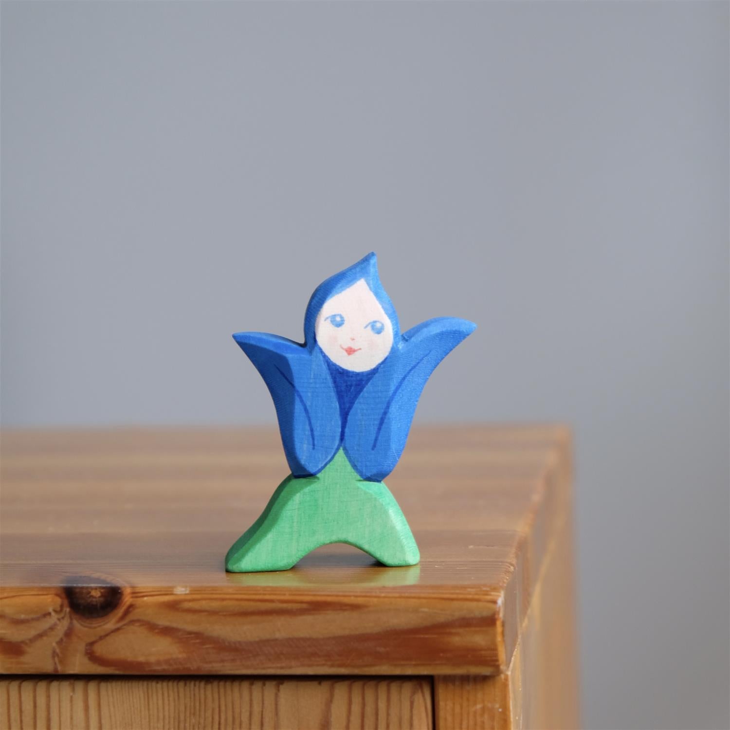 Flower child gentian - trefigur