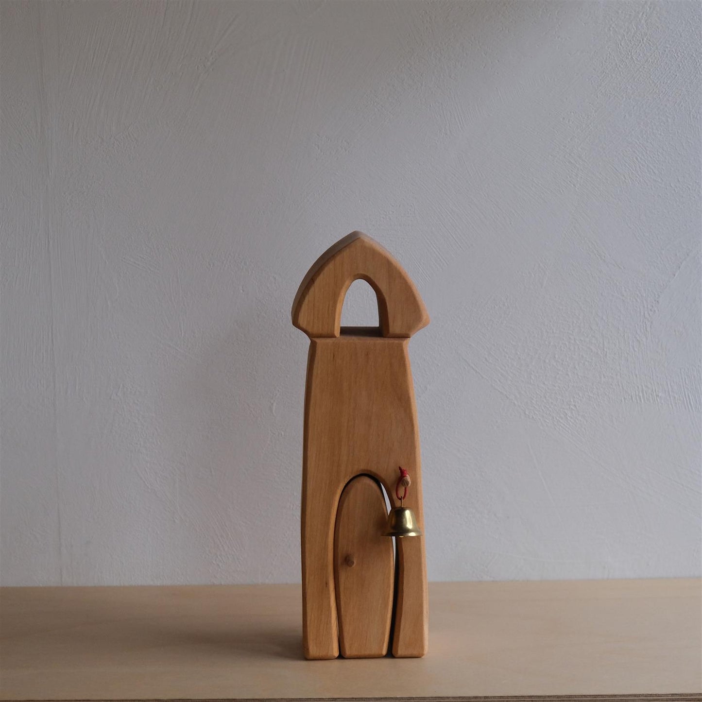Sentry post with bell - borgdel