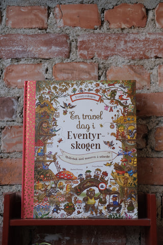 En travel dag i Eventyrskogen - Rachel Piercey