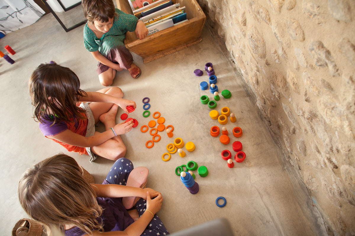 Nins®, Rings & Coins - dukker, ringer og mynter i regnbuefarger