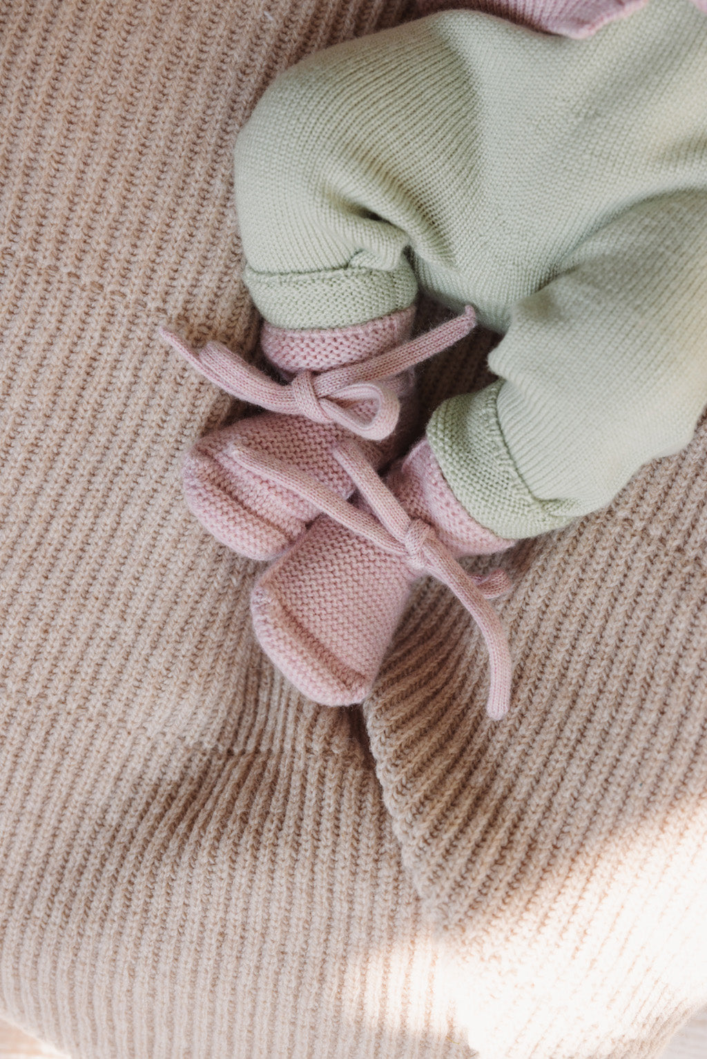 Booties - Powder - 0-9 mnd