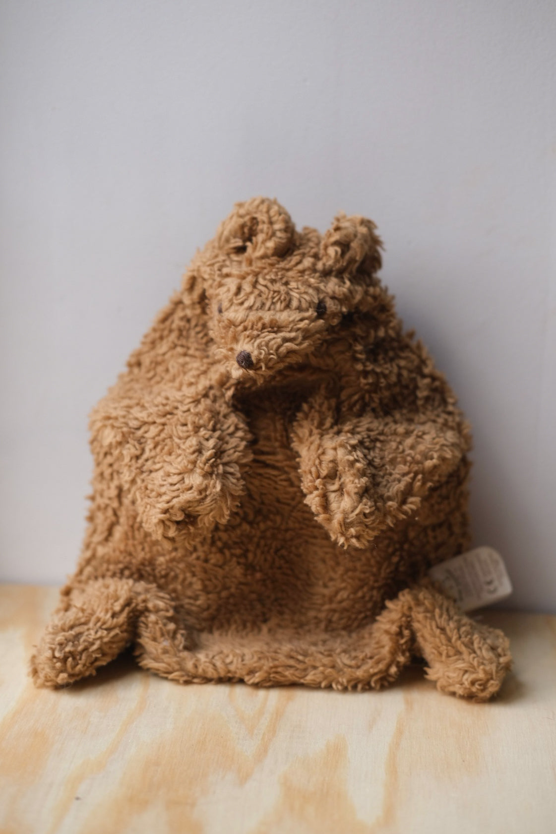 Hånddukke Browny - 25cm