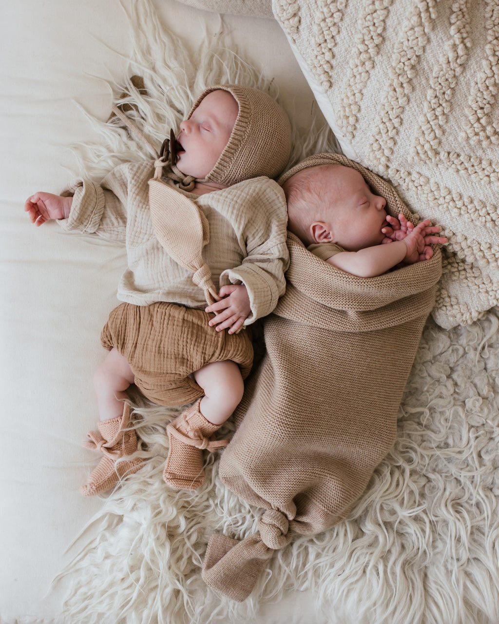 Cocoon babypose - Sand