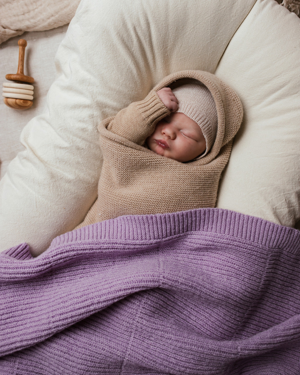 Cocoon babypose - Sand