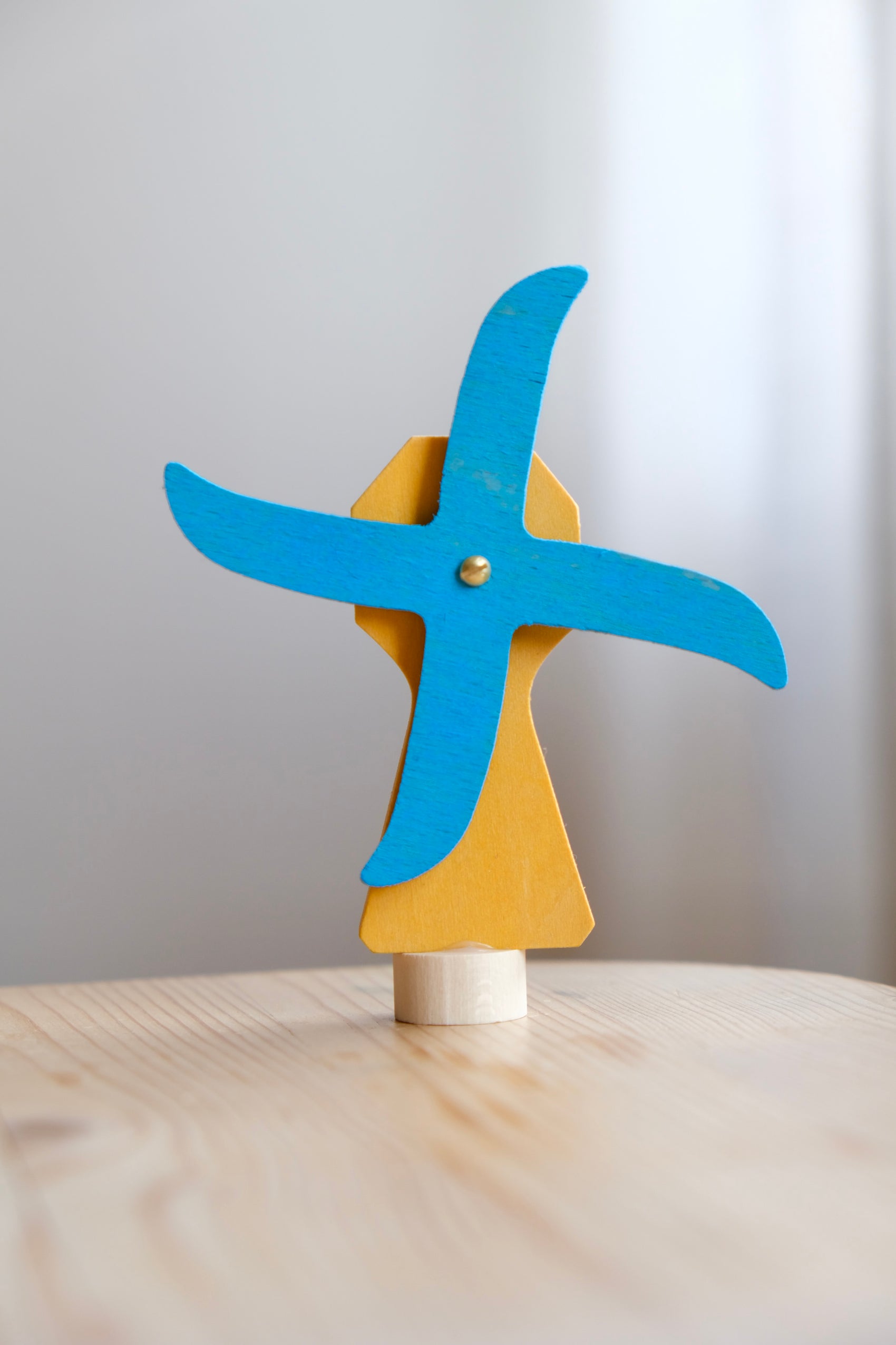 Vindmølle til bursdagsring