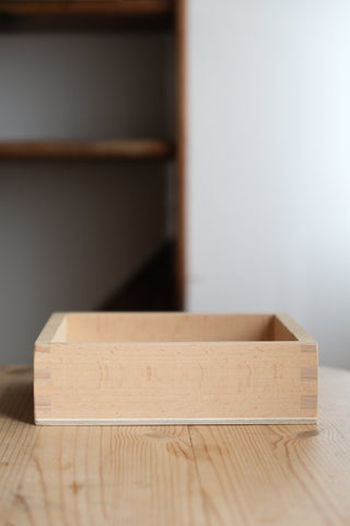 Storage box