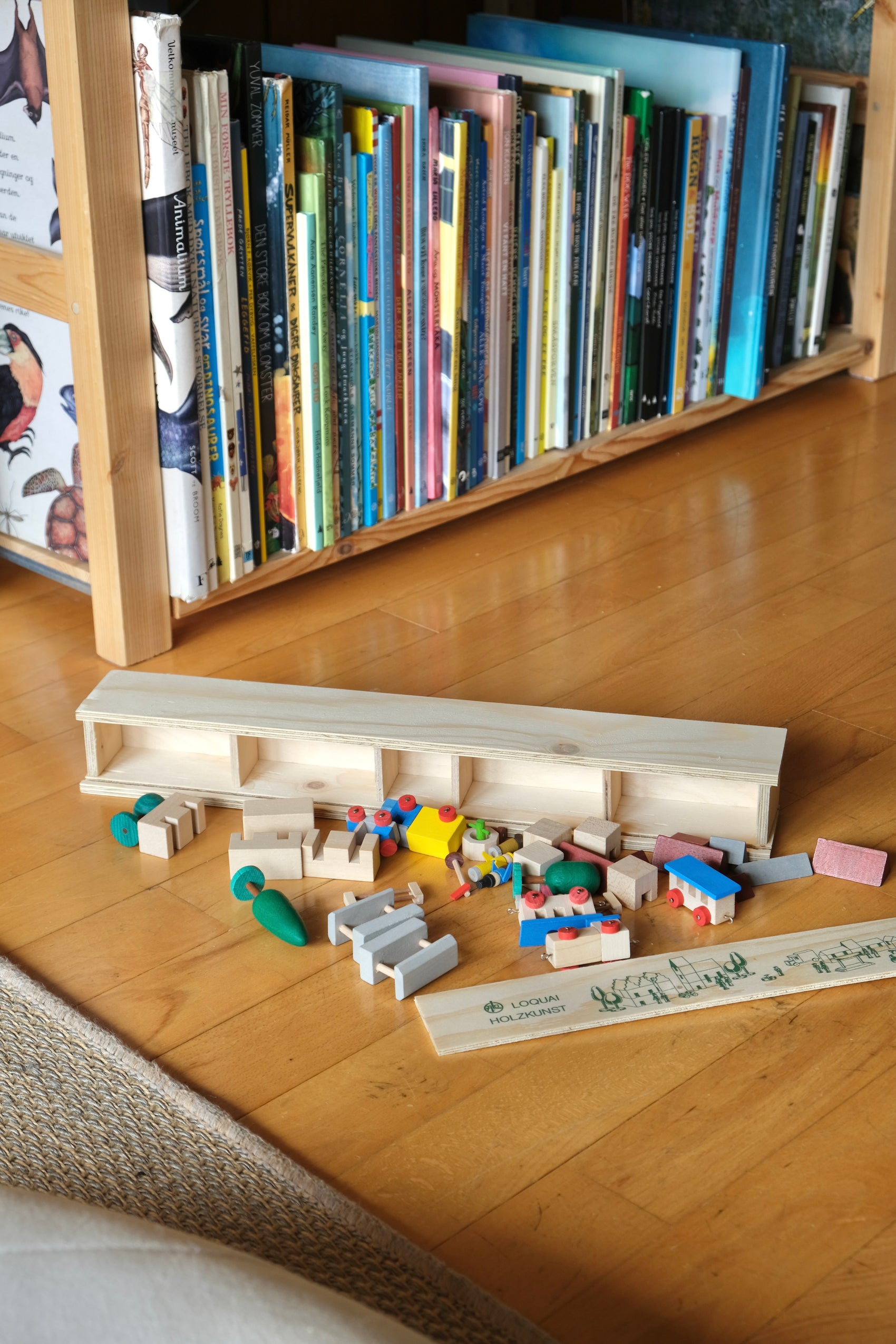 Togstasjon i treeske