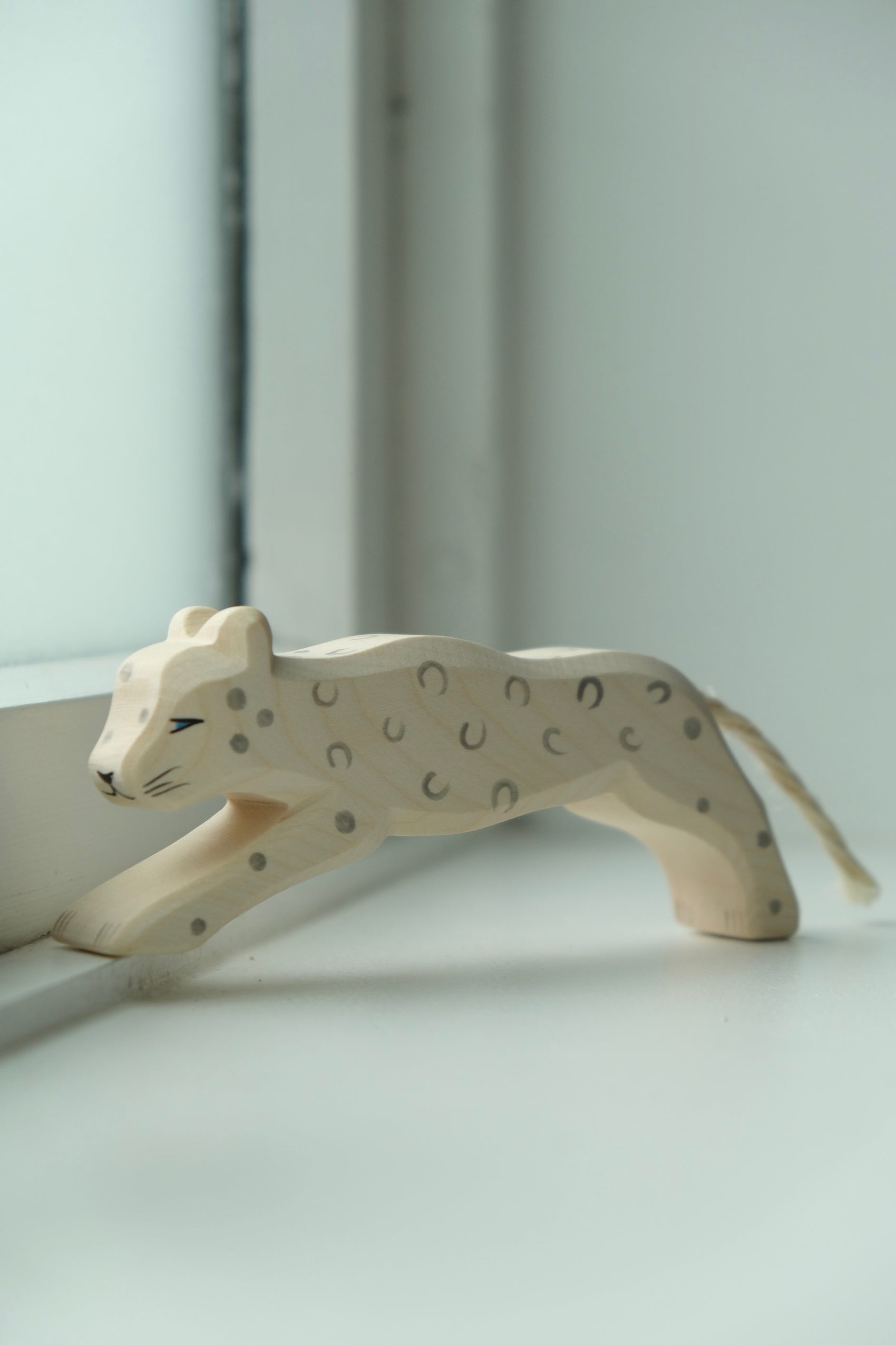 Snow leopard - trefigur