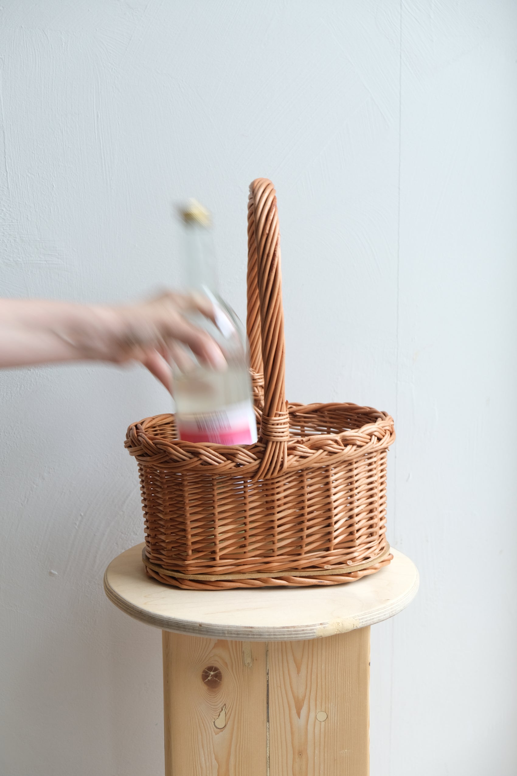 Flaskekurv i selje til 2 flasker