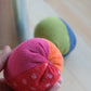 Rød ball I frotté med bjelle - 8cm