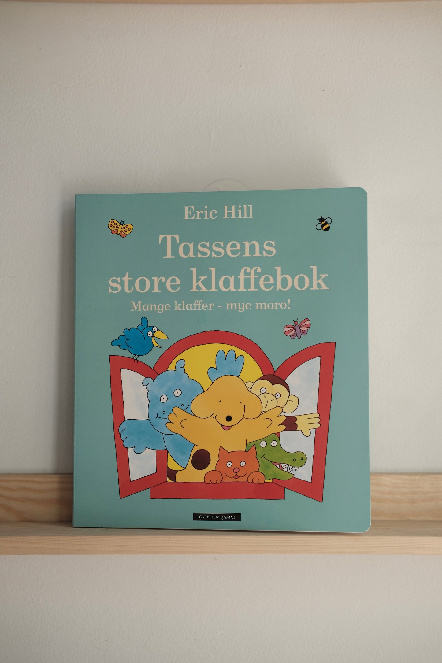 Tassens store klaffebok - mange klaffer, mye moro!