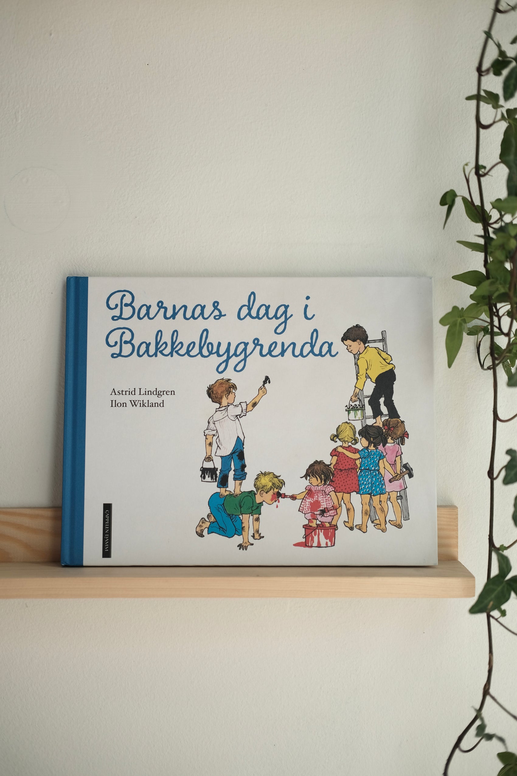 Barnas dag i Bakkebygrenda - Astrid Lindgren