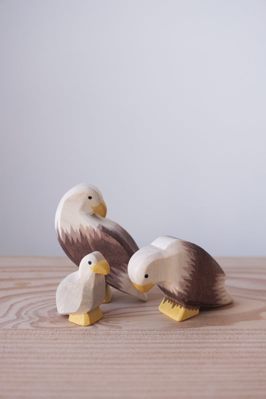 Bald eagle small - trefigur