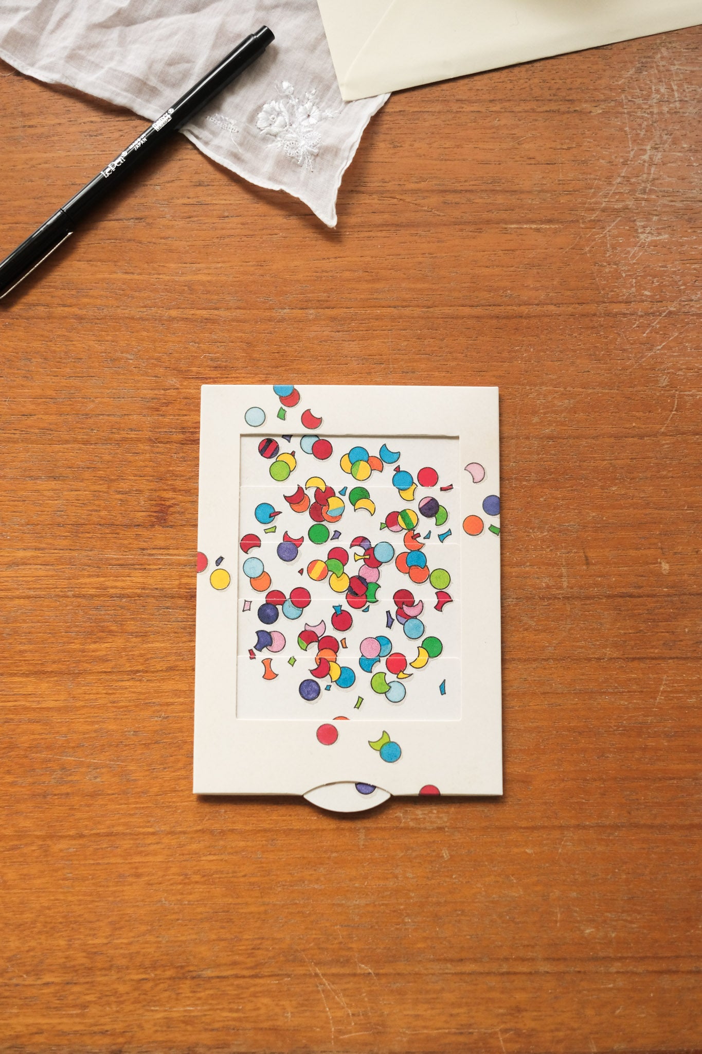 Bevegelig kort - konfetti hjerte