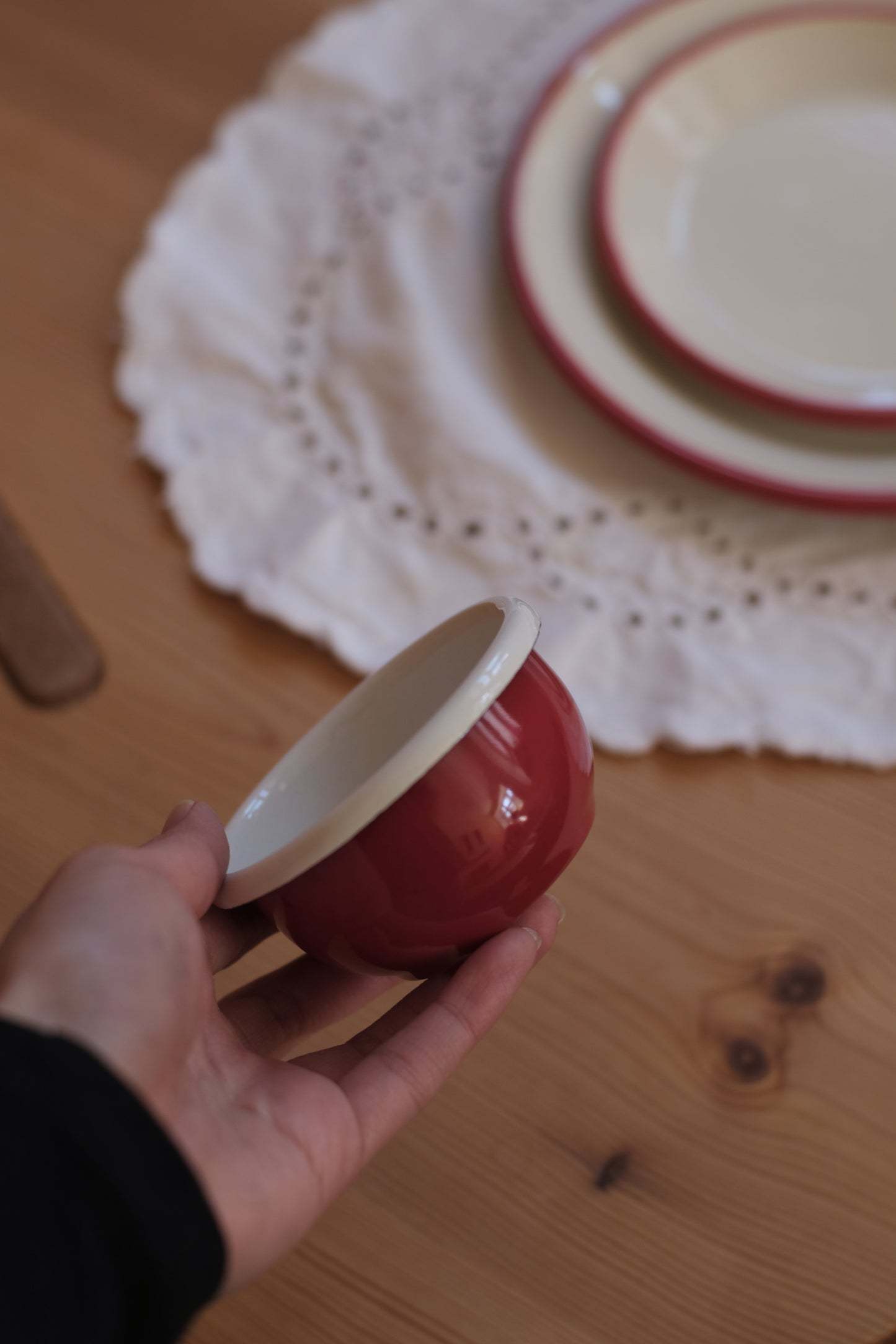 Liten sausskål - rød - 12 cm