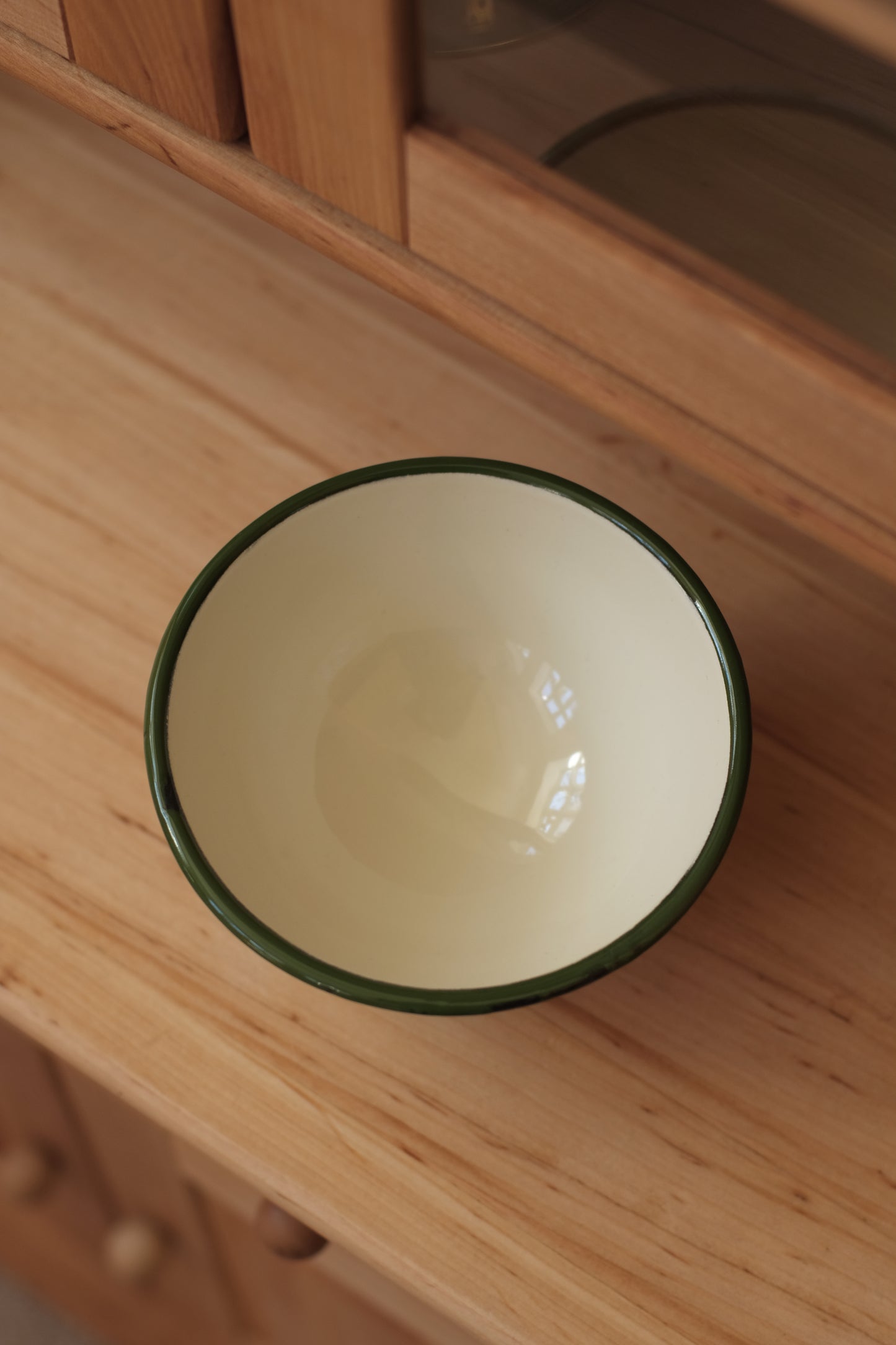 Skål - grønn kant - 12 cm