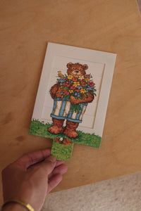 Bevegelig kort - bjørn med blomster
