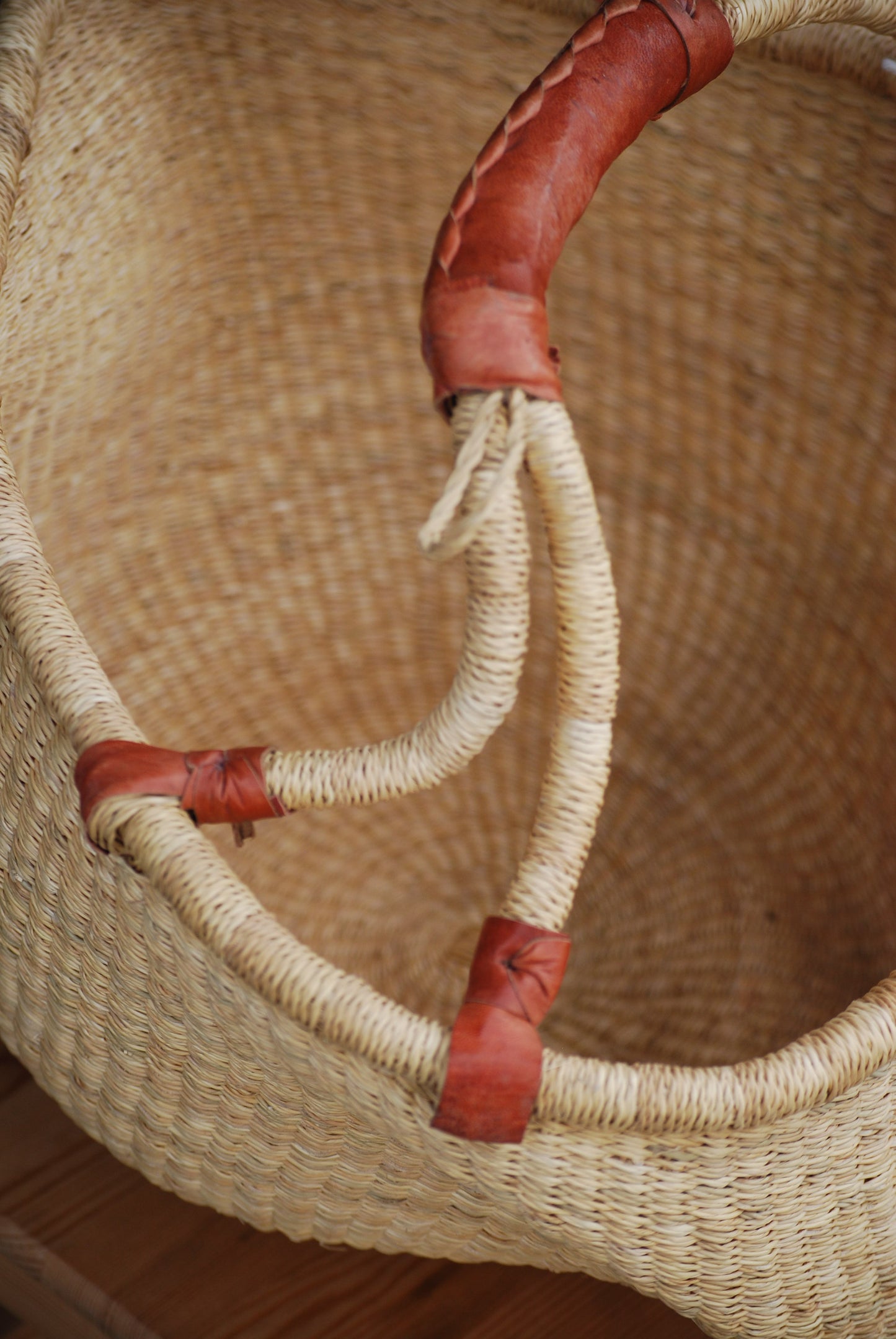 Bolga av steppegress - stor