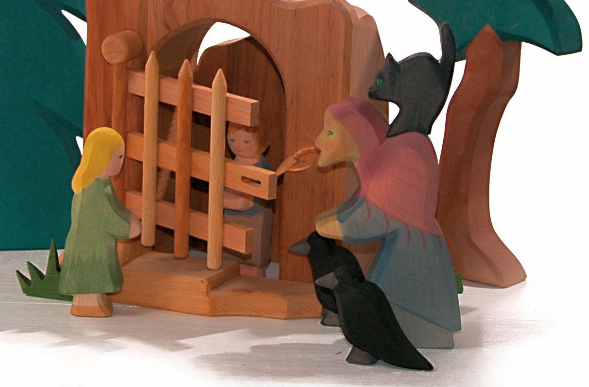 4 figurer til eventyret om Hans og Grete