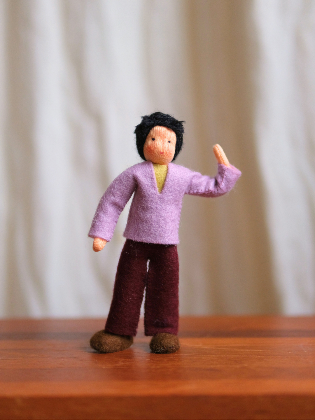 Håndlaget samlefigur i ull - Fredrik (12 cm)