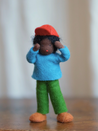 Håndlaget samlefigur i ull - Lennard (9cm)