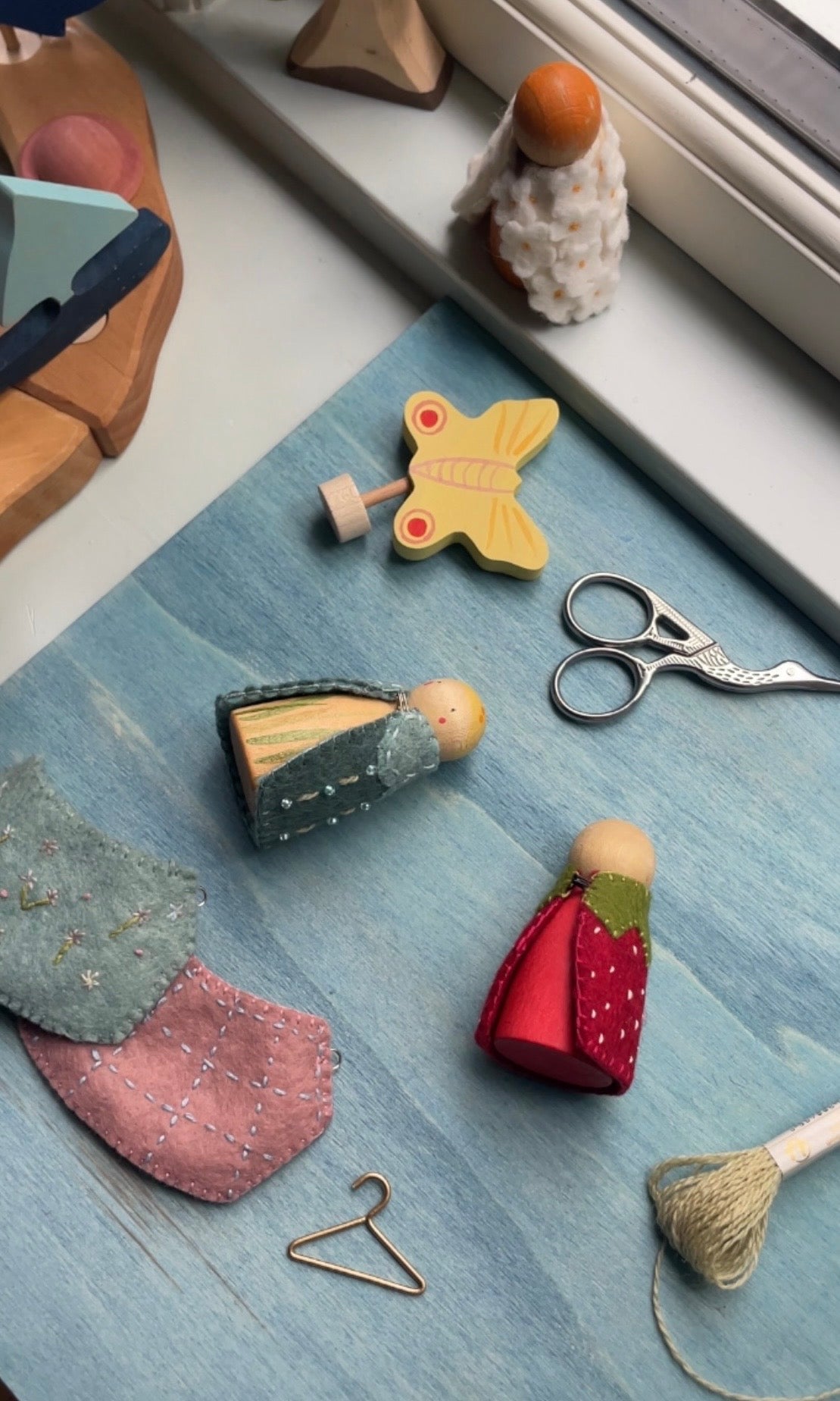 Klær til Nins - Broderikurs med TinyTales Stitch - 20.oktober