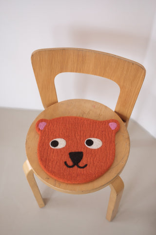 Sitteunderlag - Bjørn - oransje