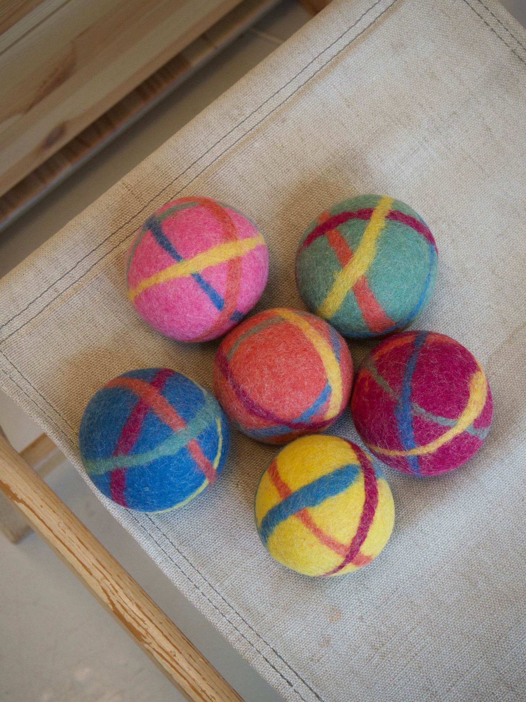 Filtball plantefarget - med bjelle - 8 cm