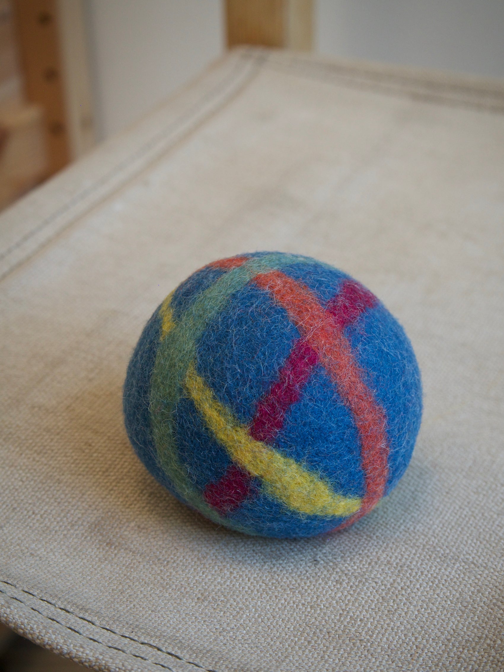 Filtball plantefarget - med bjelle - 8 cm