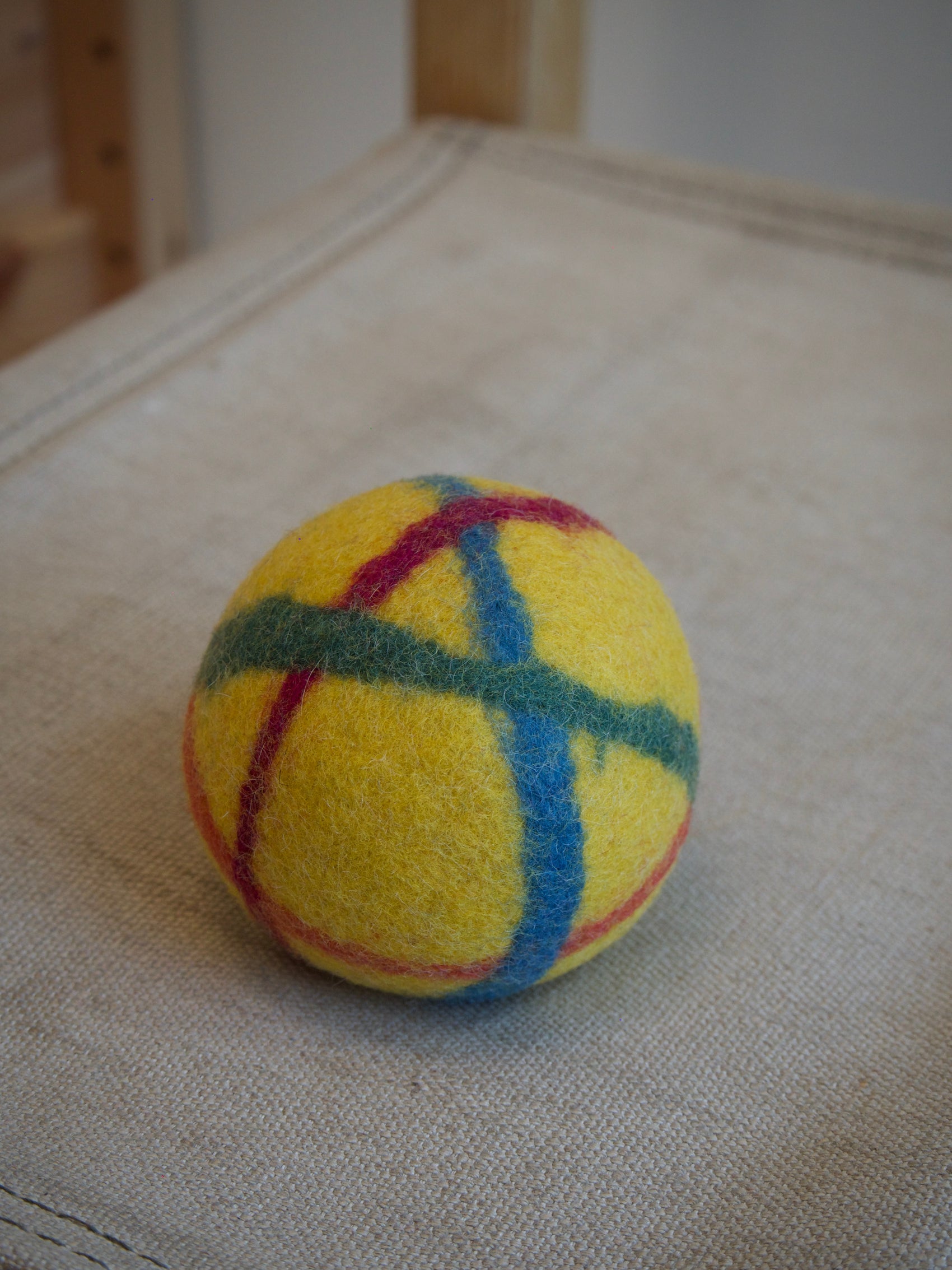 Filtball plantefarget - med bjelle - 8 cm