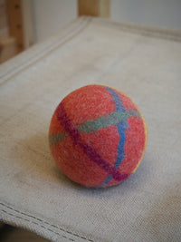 Filtball plantefarget - med bjelle - 8 cm