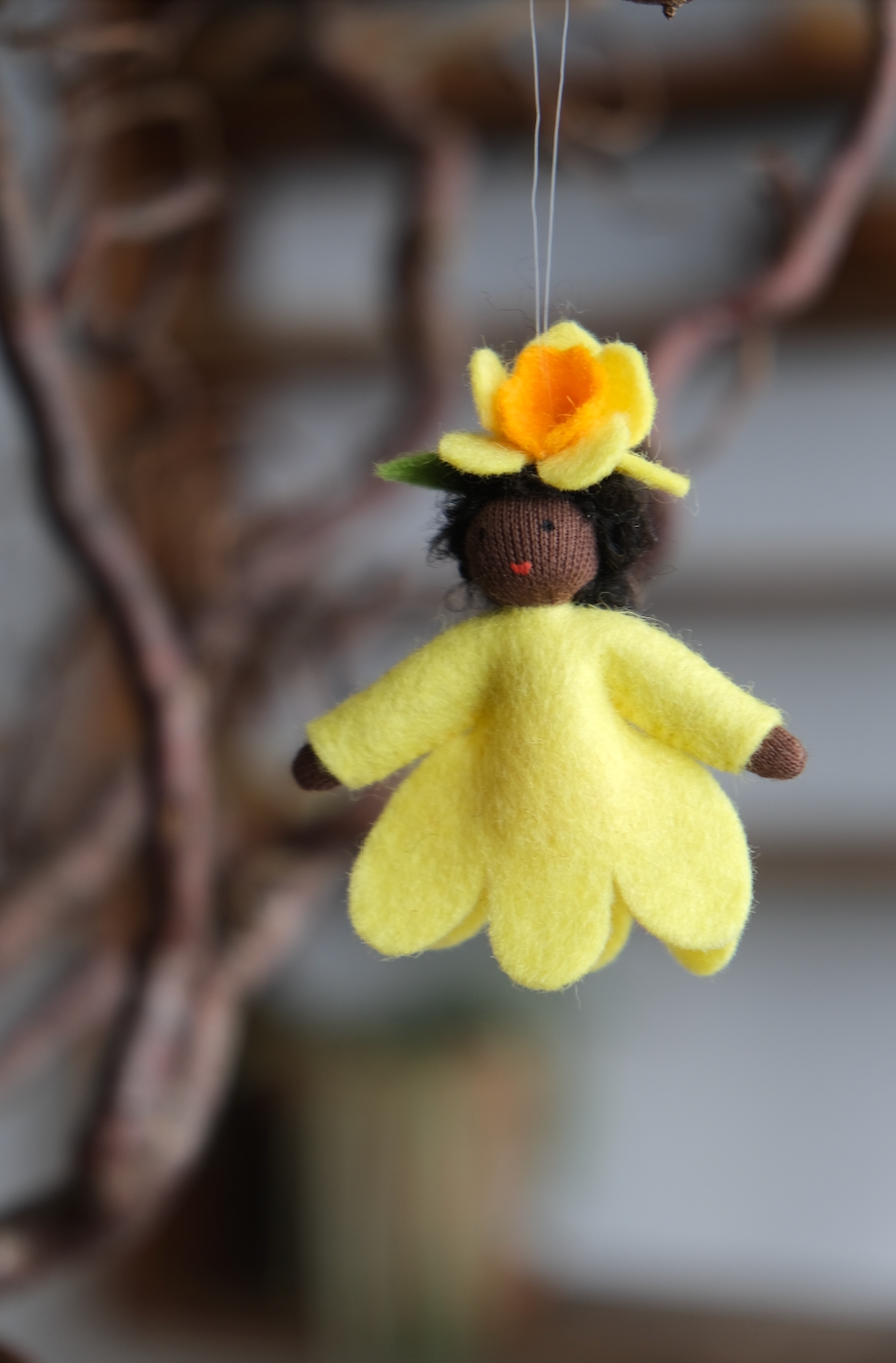 Liten påskelilje - hengeullfigur