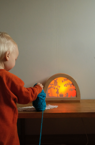 Eplehøst-motiv til siluettlampe